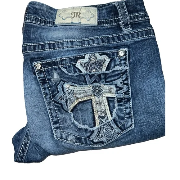 Women's Miss Me Jeans Mid-Rise Easy Crop Pants Sz 36 Plus Size - Picture 1 of 7